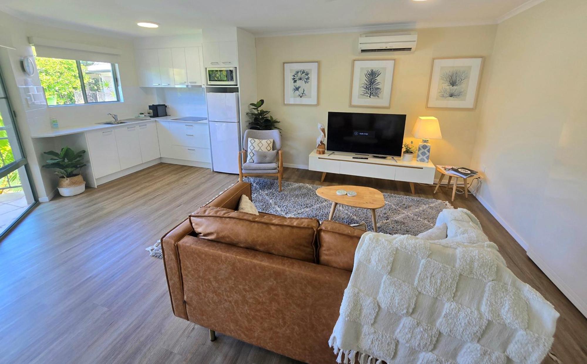 นูซาริเวอร์ รีทรีต Apartment นูซาวิลล์ ภายนอก รูปภาพ